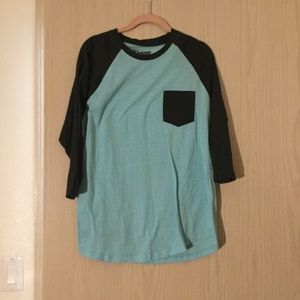 Retrofit Blue and Gray Baseball tee (size L)